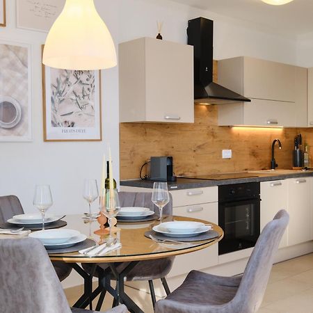 Apartments Divna Mali Lošinj Exteriör bild