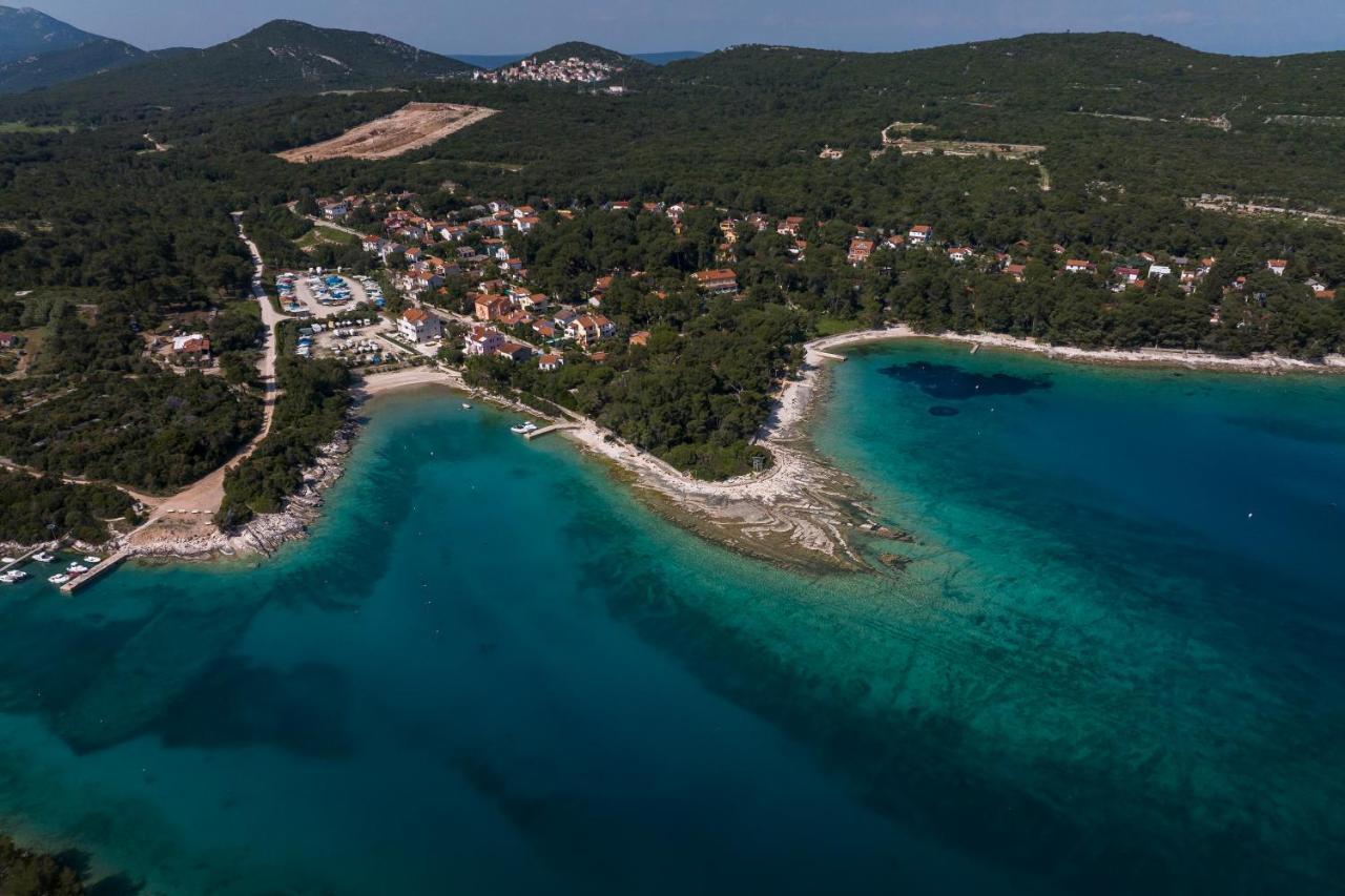 Apartments Divna Mali Lošinj Exteriör bild