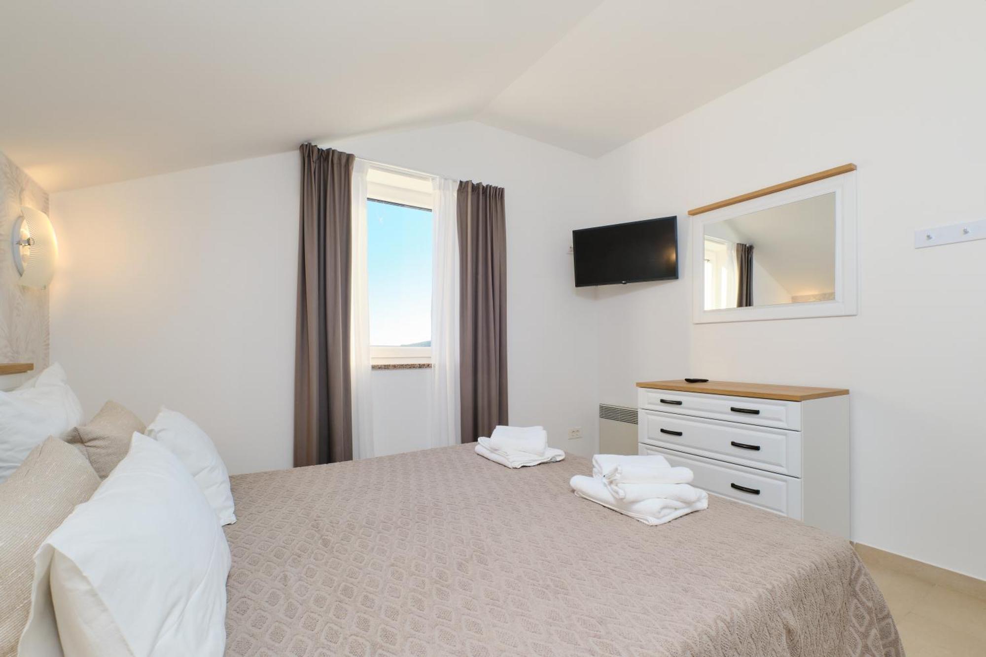 Apartments Divna Mali Lošinj Exteriör bild