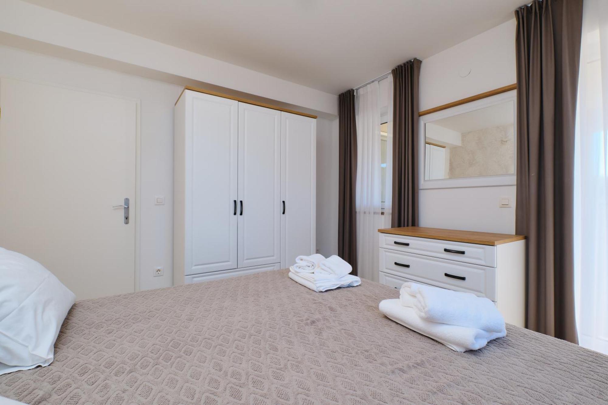 Apartments Divna Mali Lošinj Exteriör bild