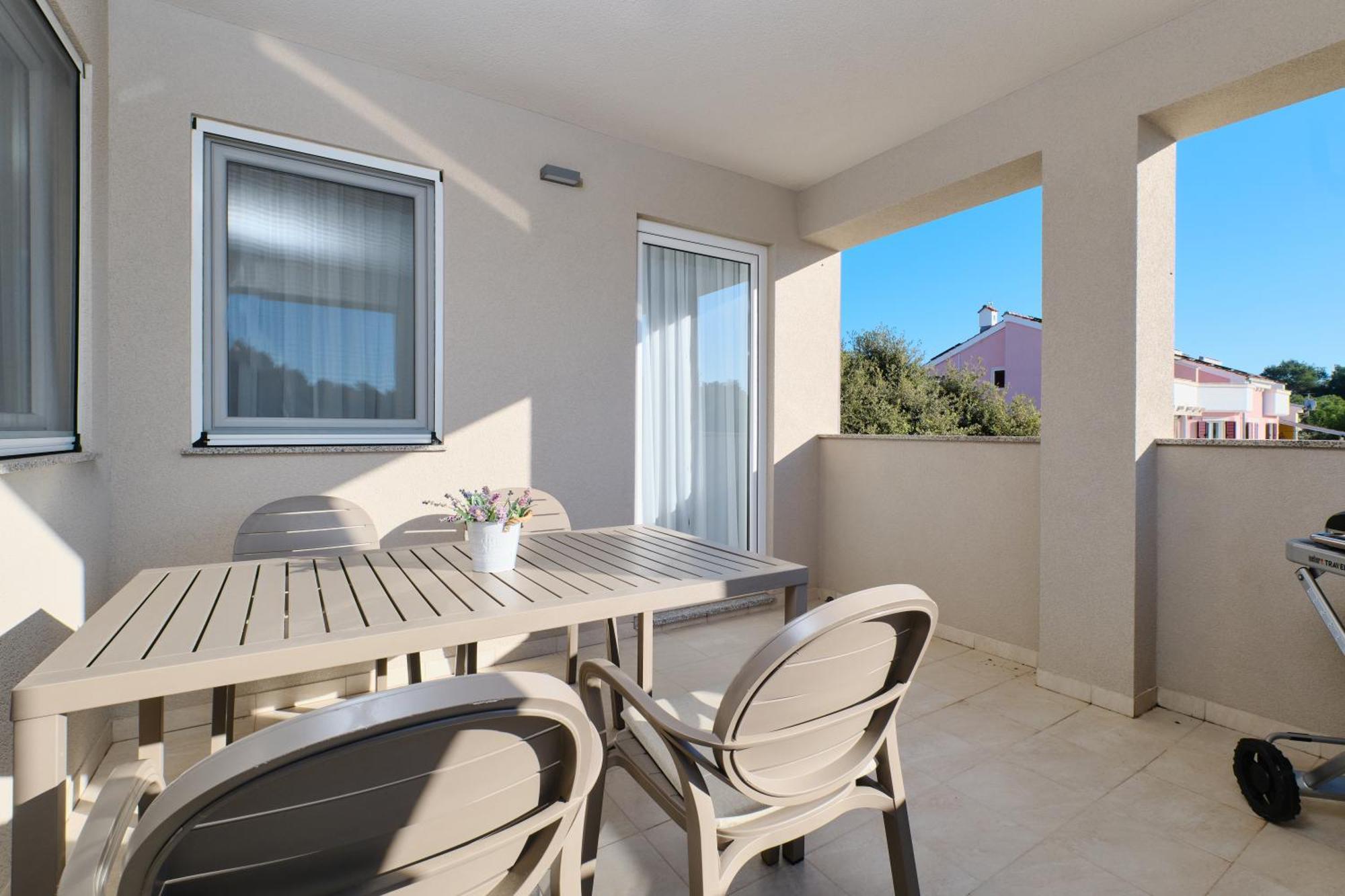Apartments Divna Mali Lošinj Exteriör bild